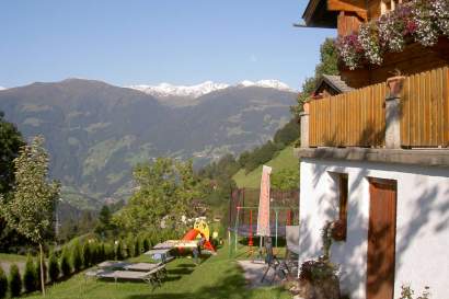 02_hanserhof_gerlosberg_spielpaltz_ausblick.jpg